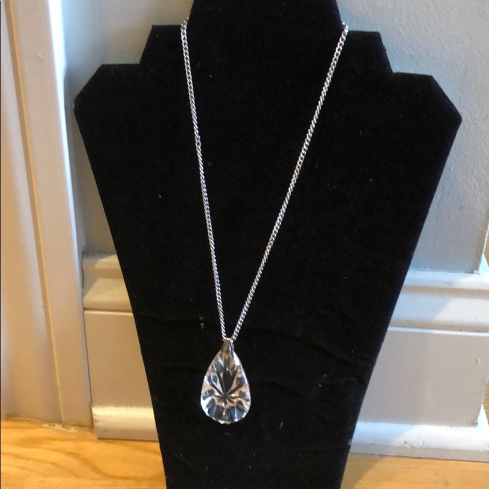 Clear Crystal Pendent Necklace